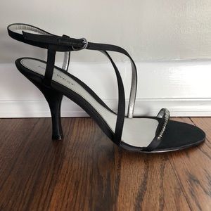 NEVER WORN Nine West black Bakina sandal size 8.5
